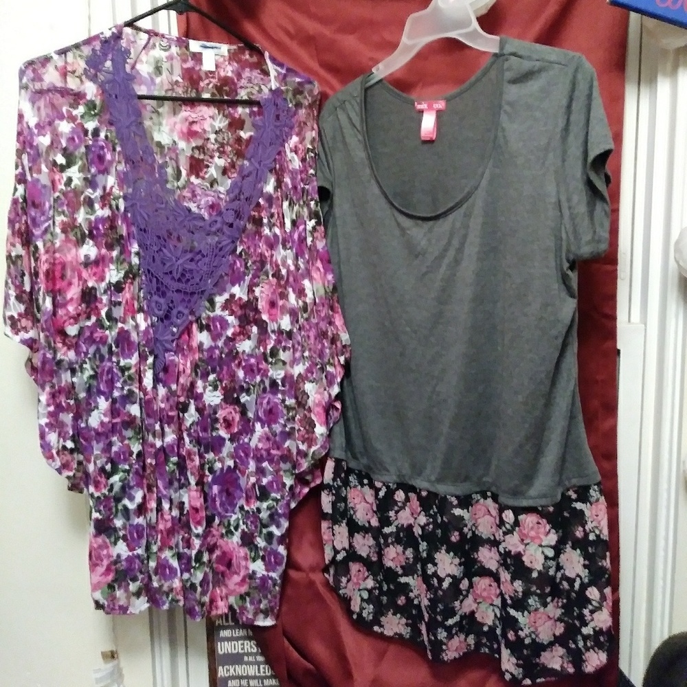 Lot of 2 Blouses